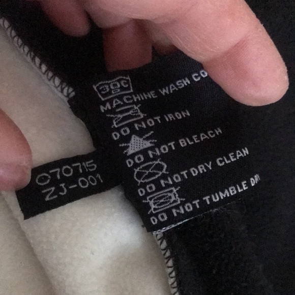 Ice wear brown and white coat. Worn ONCE! - Picture 5 of 9